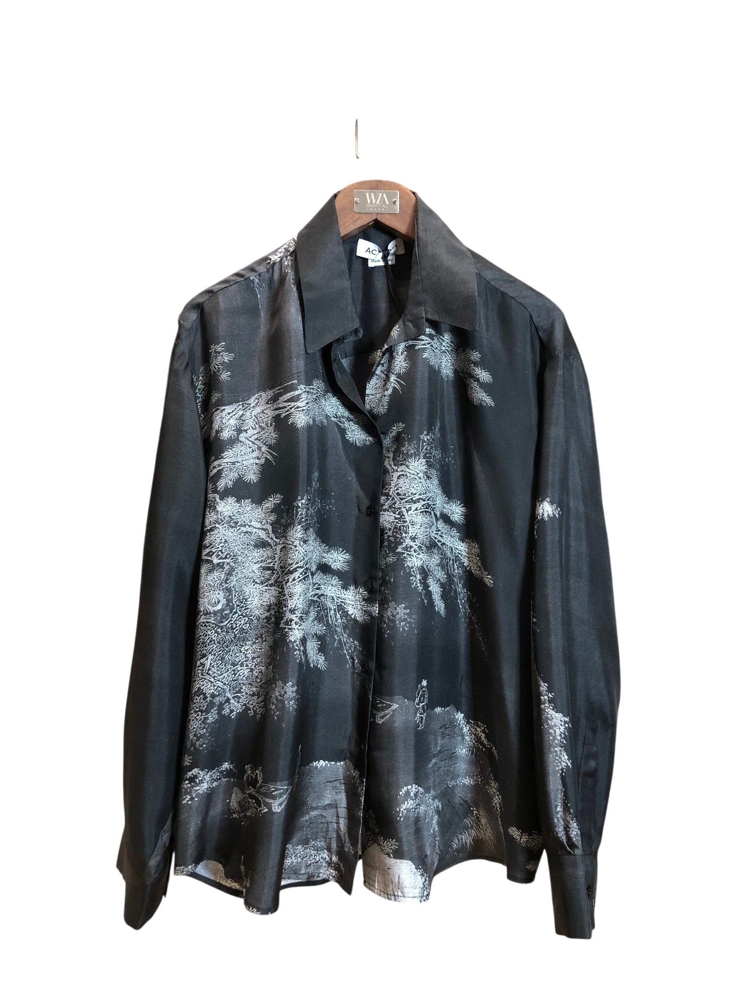 Act no1 black tree tshirt
