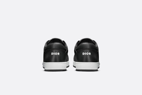 B27 Low-Top Sneaker