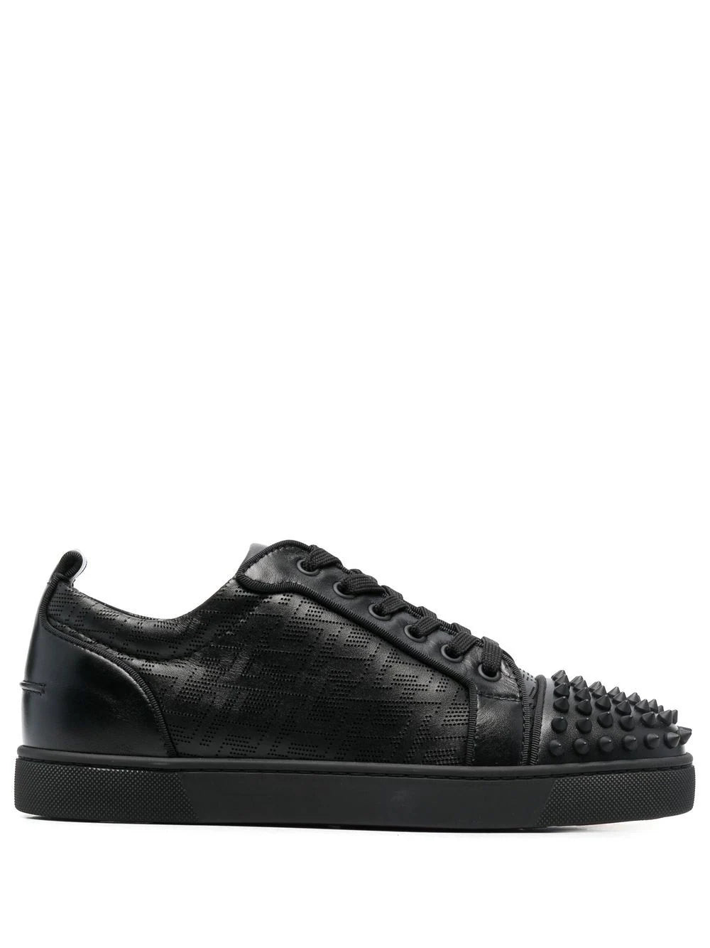 Studded sneakers with laces