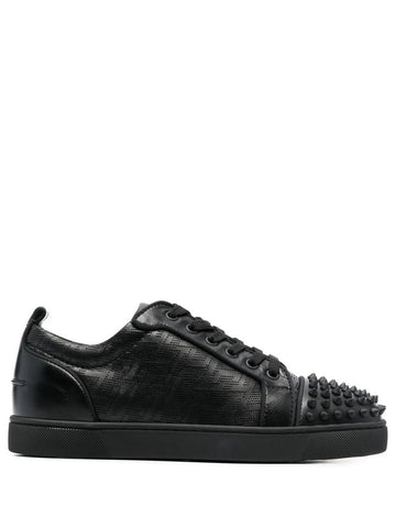 Studded sneakers with laces