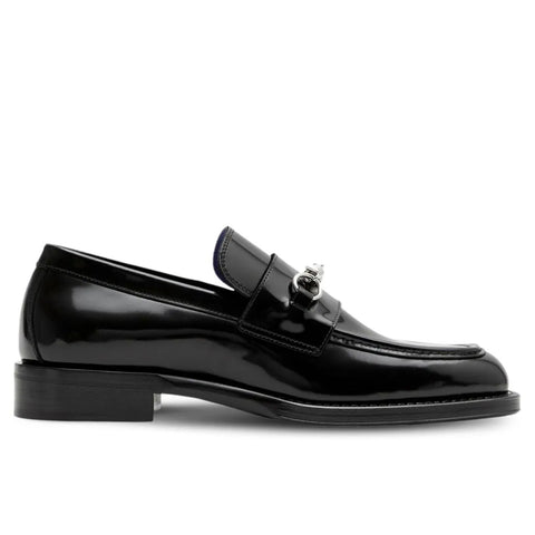 Barbed-wire leather loafers