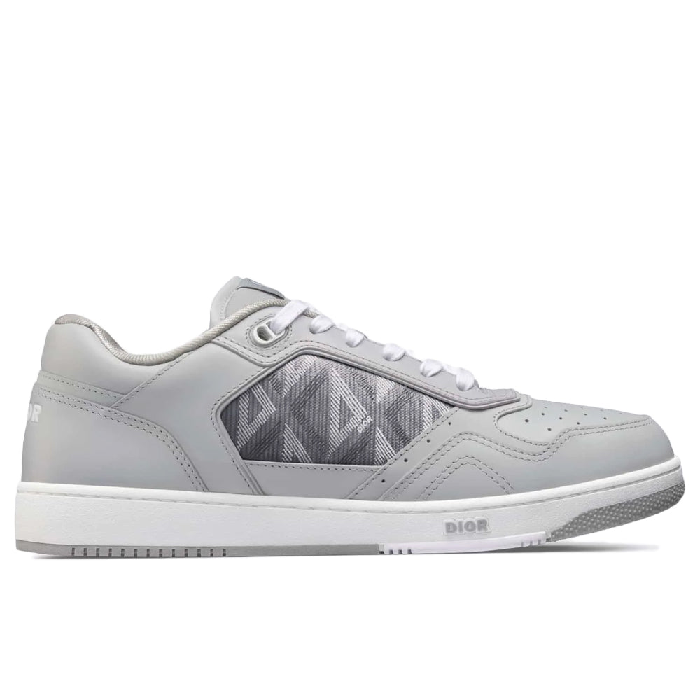 B27 Low-Top Sneaker
