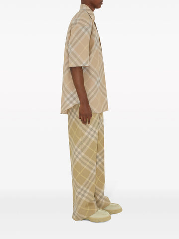 checkered short-sleeved button-down shirt