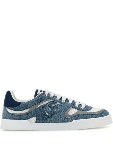 logo patch trainers