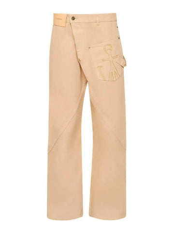 Twisted Jeans