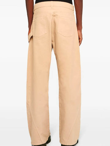 Twisted Jeans