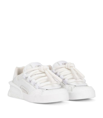 Low-Top Sneakers