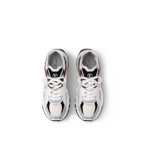 Run 55 Sneaker