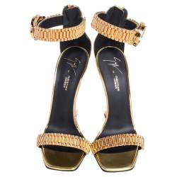 Gold Leather Gzxcowan Ankle Strap Sandals