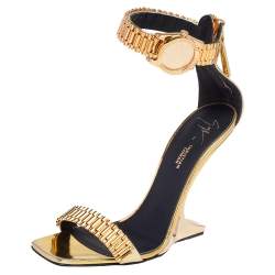 Gold Leather Gzxcowan Ankle Strap Sandals