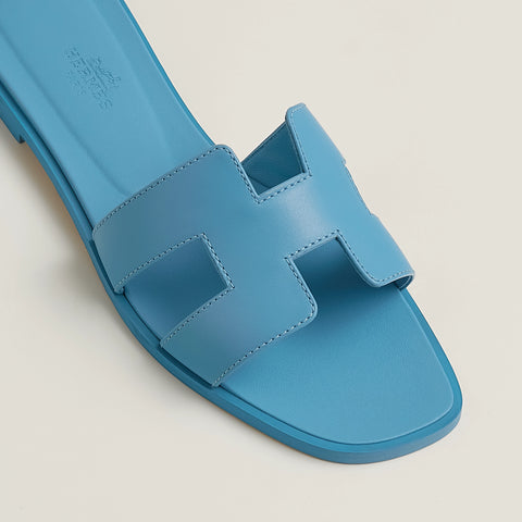 Oran sandal